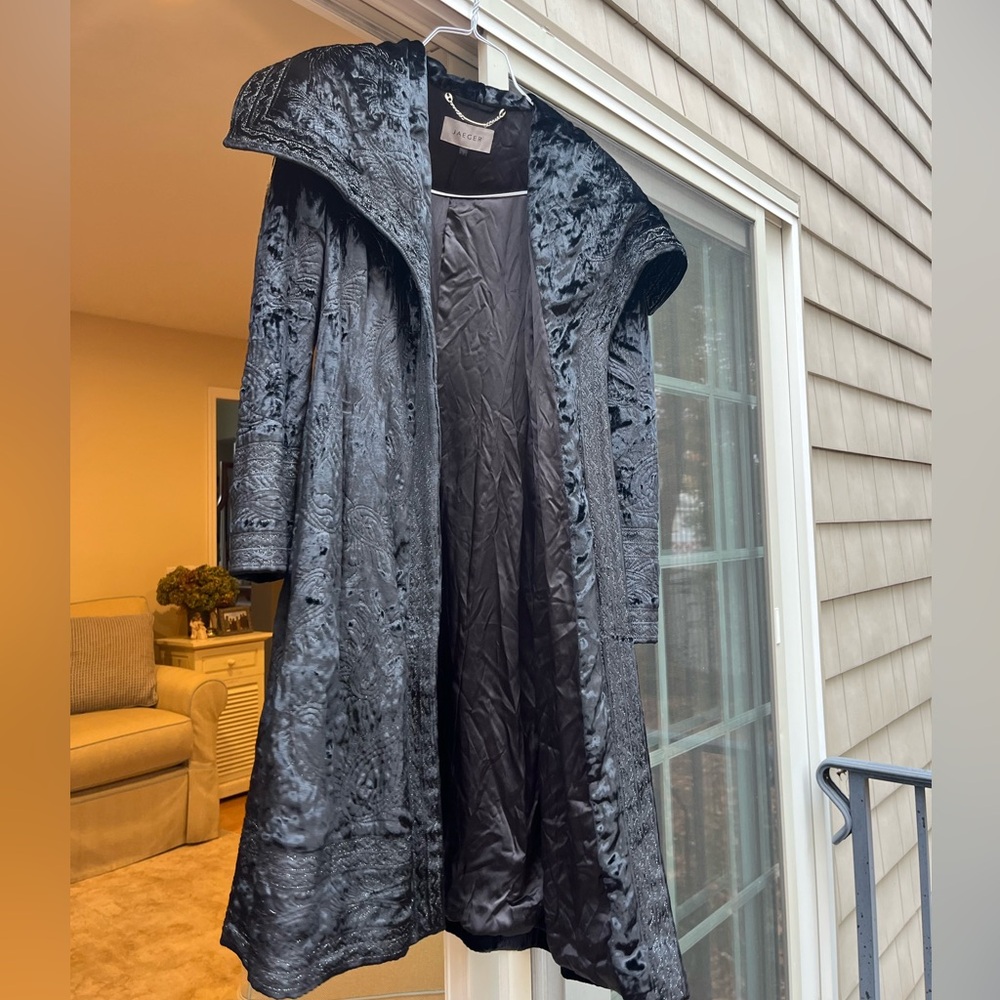Black Silky Coat Jaeger Limited Edition